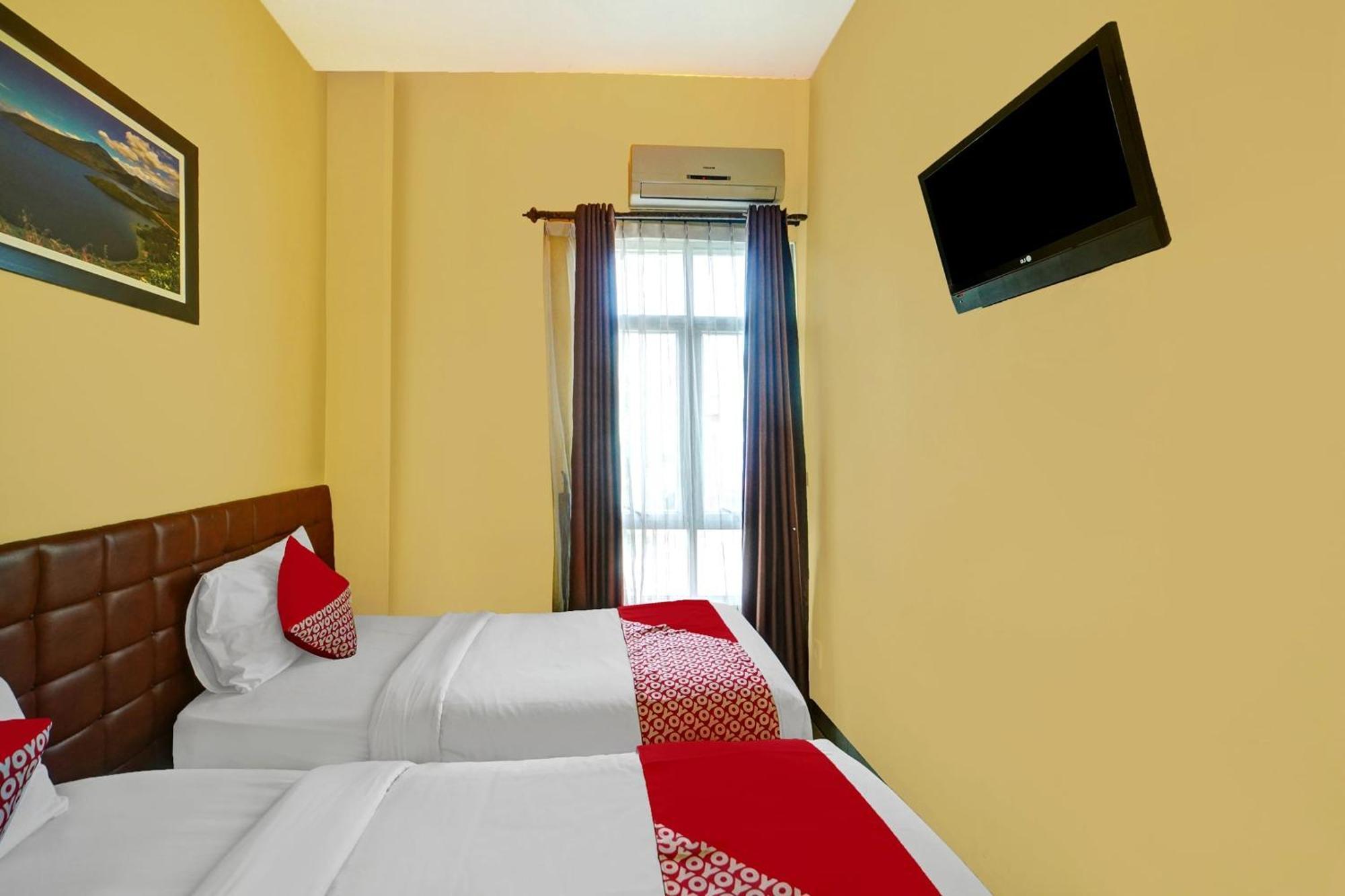 Hotel Super Oyo 90565 Wesly House Medan Exterior foto