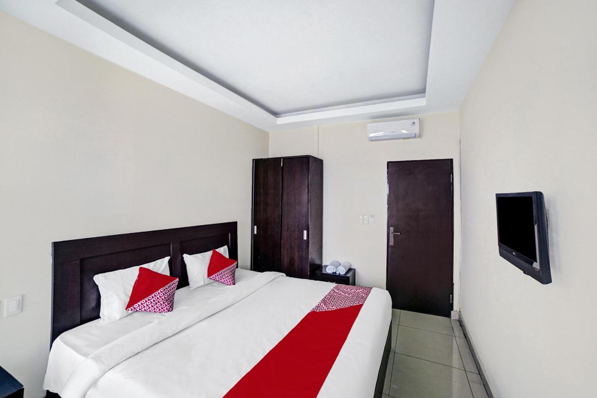Hotel Super Oyo 90565 Wesly House Medan Exterior foto