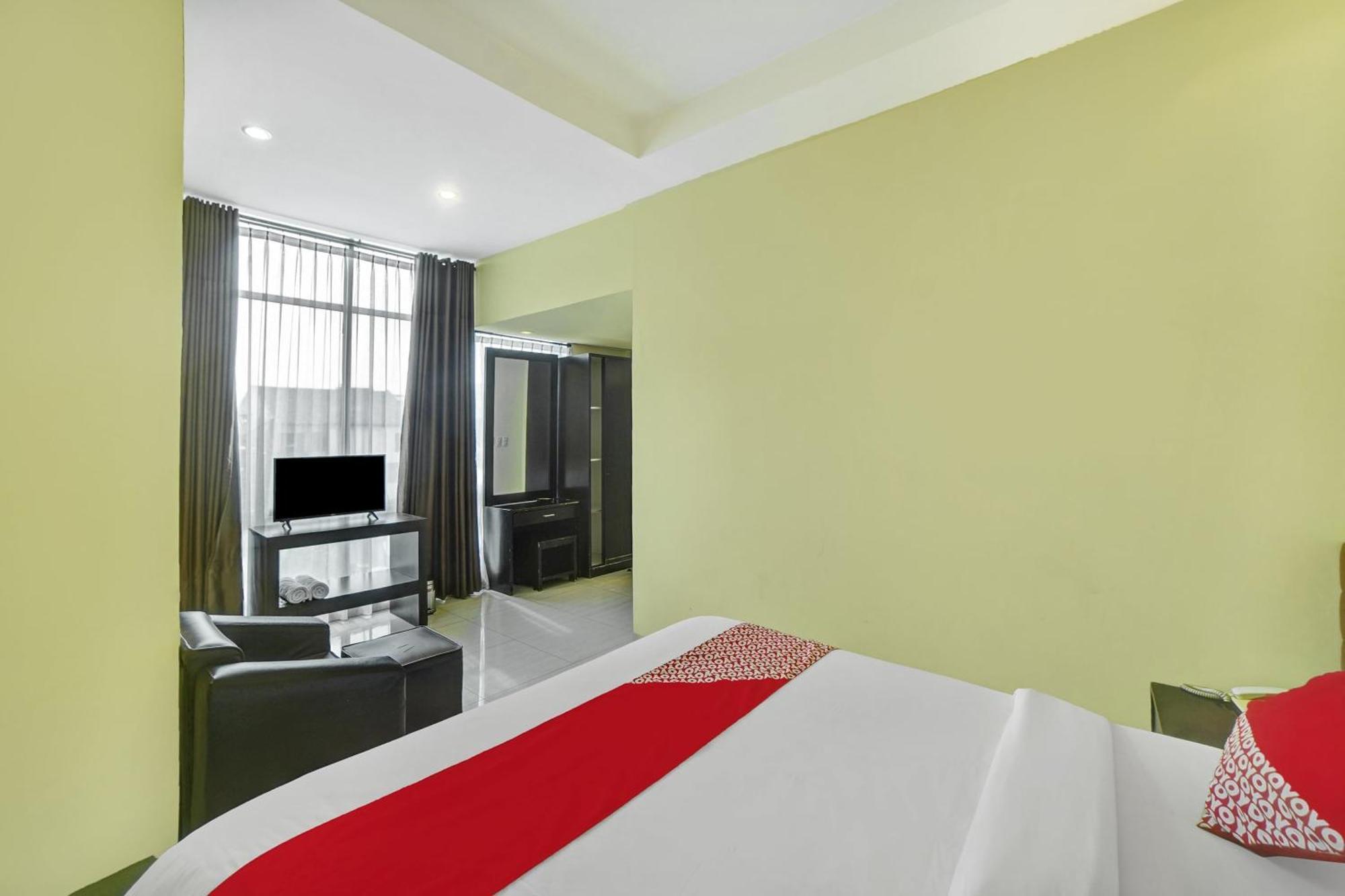 Hotel Super Oyo 90565 Wesly House Medan Exterior foto